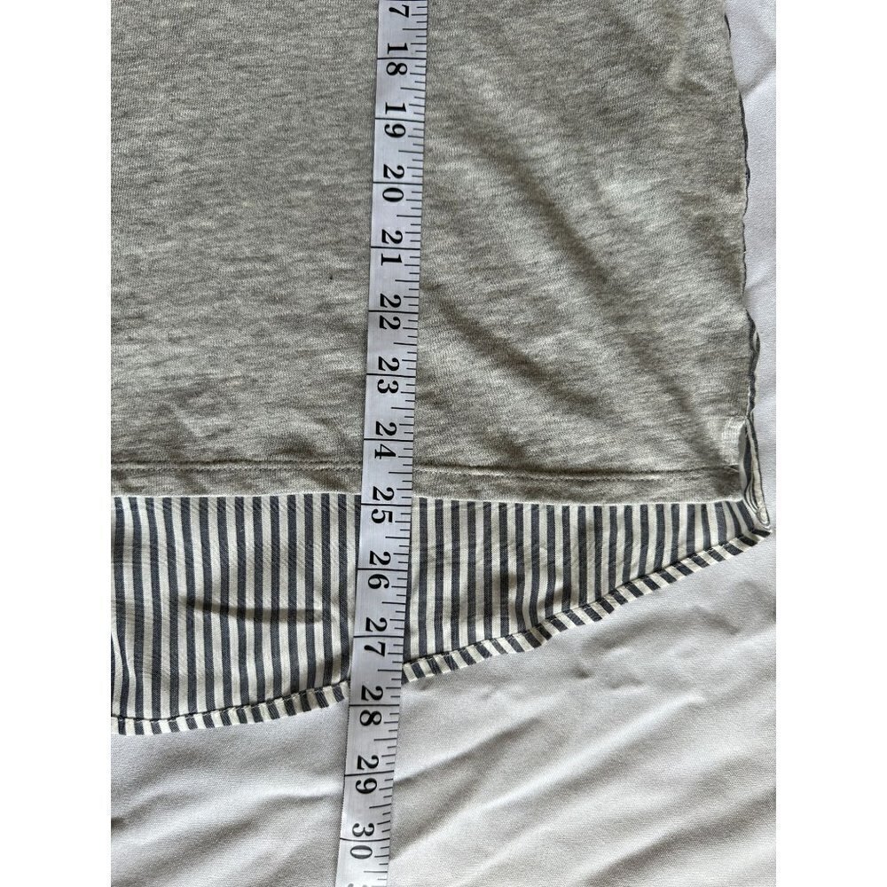 Vince Camuto Top Shirt Women XL Cotton Rayon Gray Front Blue White Stripes Back - Picture 9 of 10